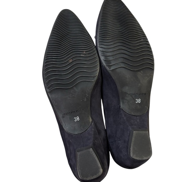 Brunate navy suede point toe baby heel loafer size 38 US 7.5 - Picture 4 of 7